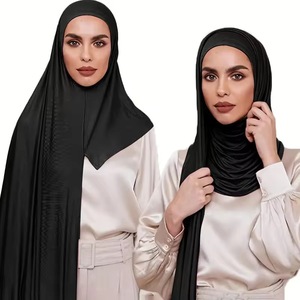 Women’s Everyday Hijabs and Headscarves Wholesale