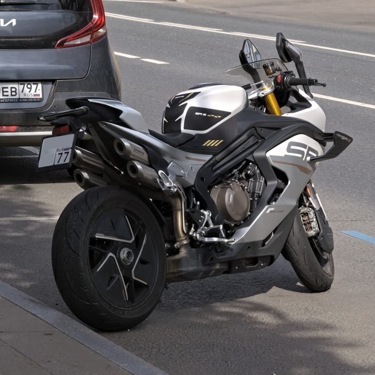 CFMoto SR-S 750 motorcycle product photo