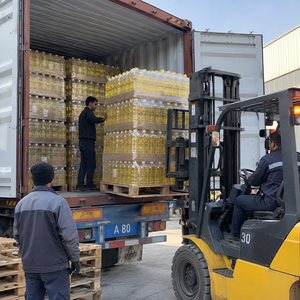 Refined Sunflower Oil in Bulk for Export Wholesale product photo