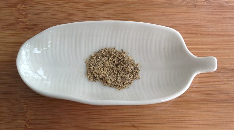 Cracked Black Pepper Wholesale