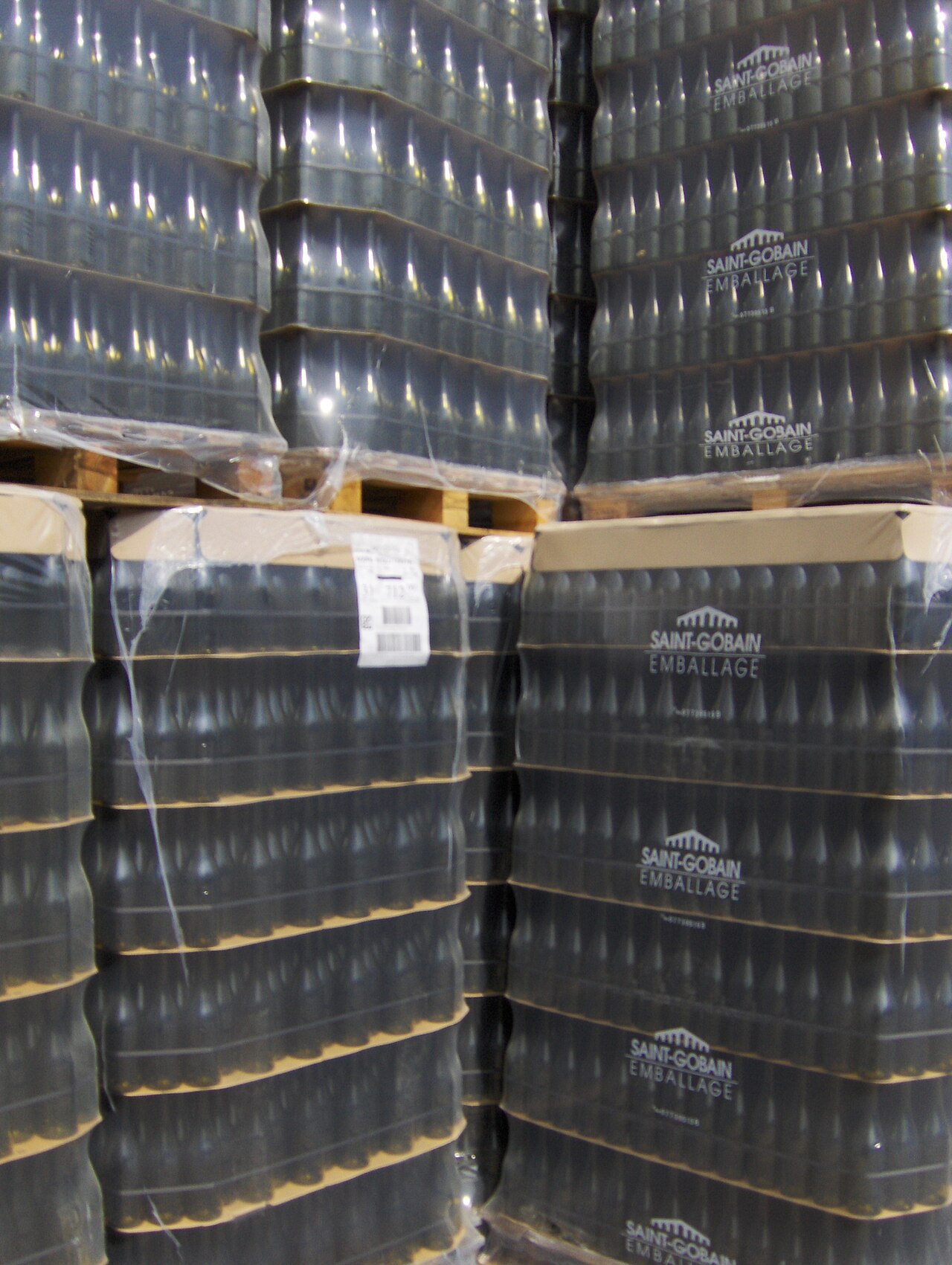 Flint Glass Wine Bottles Wholesale pack for wholesale and international export