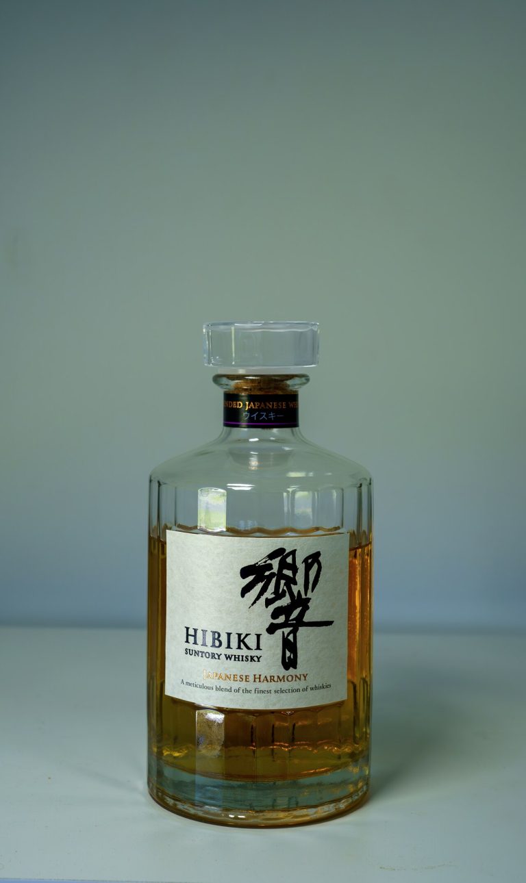 Hibiki Japanese Harmony Whisky Wholesale