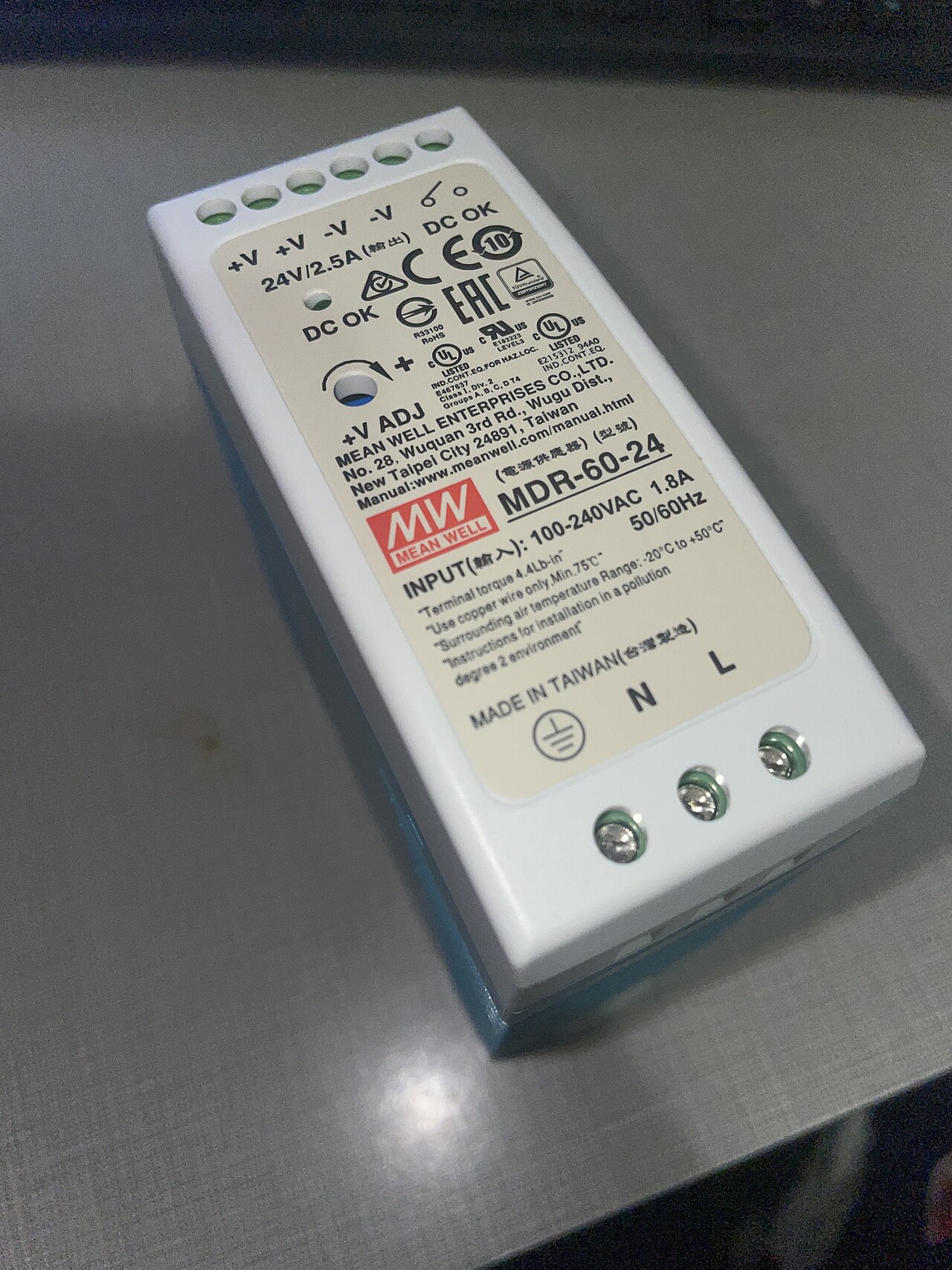 Industrial 24V DC Power Supplies Wholesale pack for wholesale and international export
