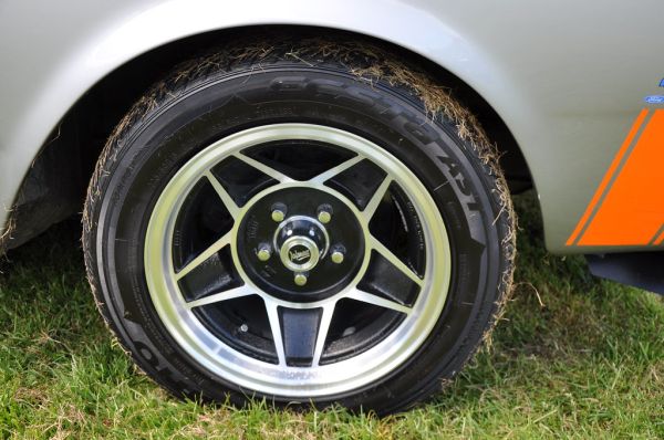 Kumho Ecsta Performance Tires Wholesale pack for wholesale and international export
