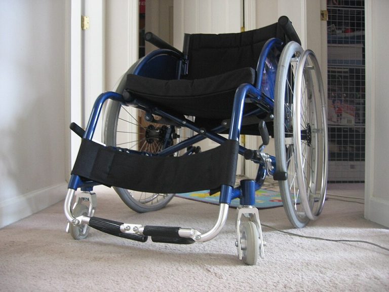 Lightweight Folding Wheelchairs Wholesale