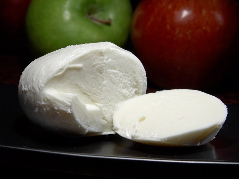 Mozzarella Cheese Wholesale