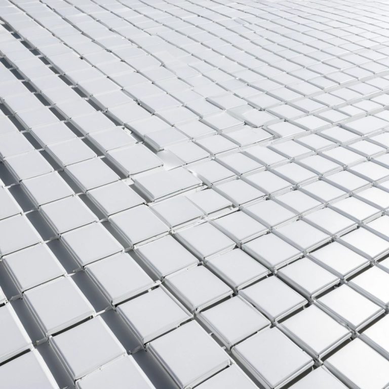 Solar Photovoltaic Panels Wholesale