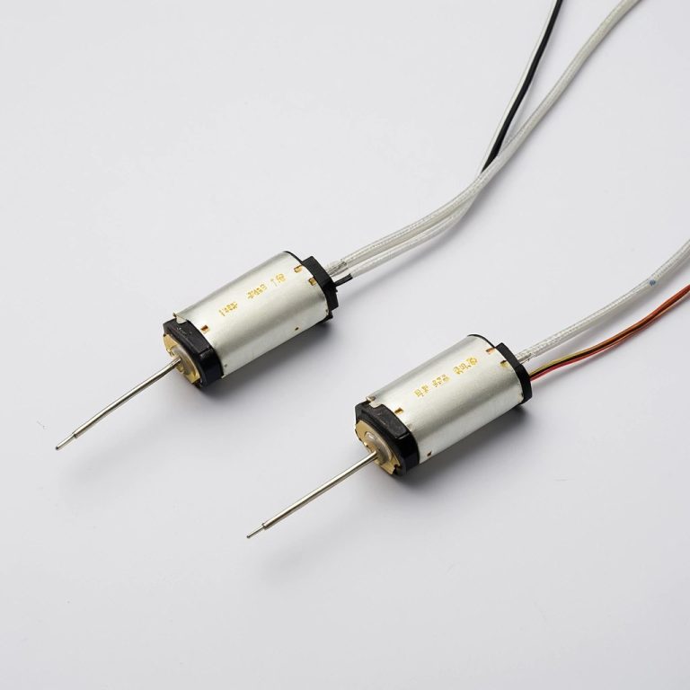 Surface-Mount Resistors and Capacitors Wholesale
