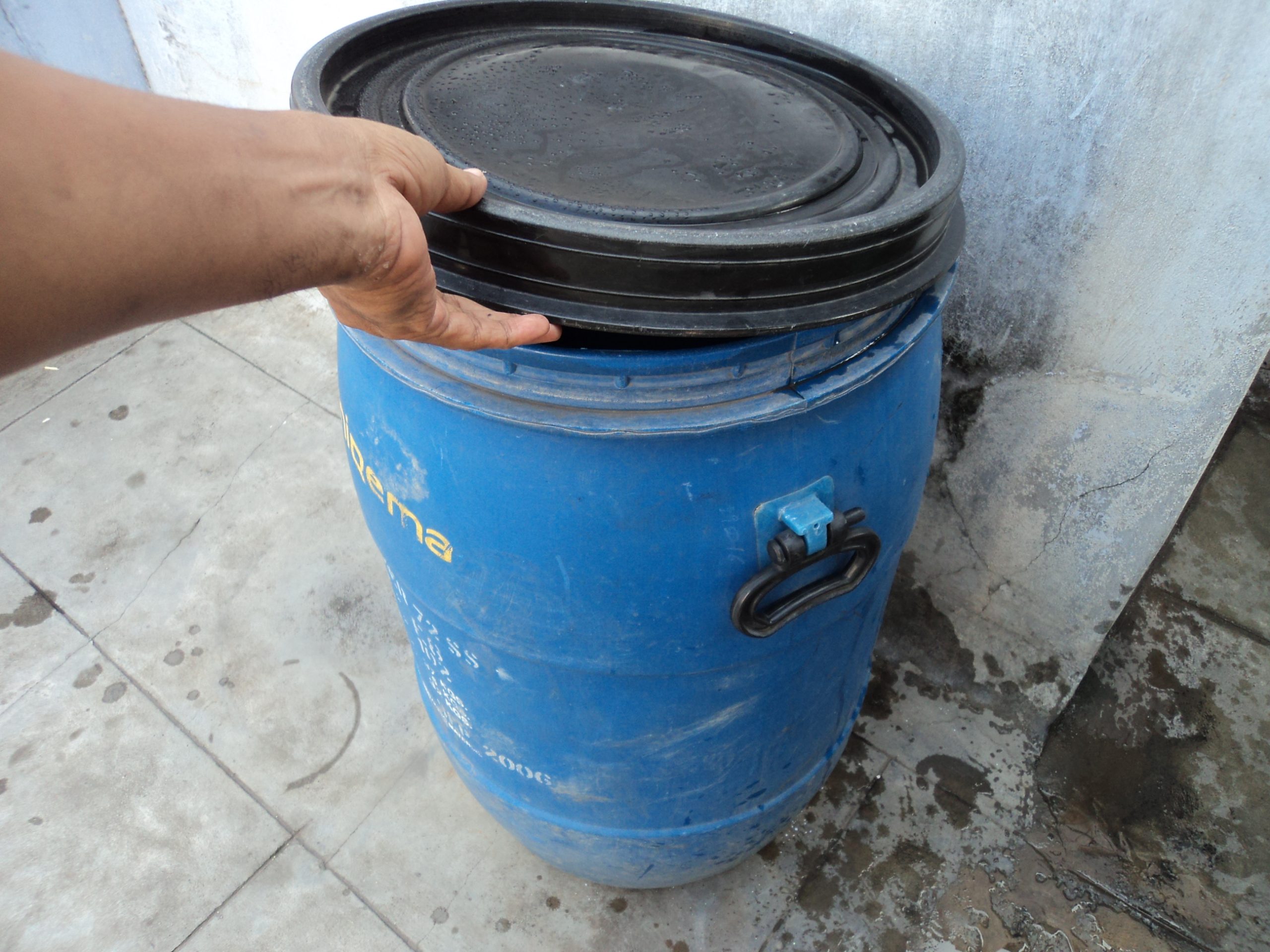 Used Plastic Drums by Bulk Lot Wholesale pack for wholesale and international export